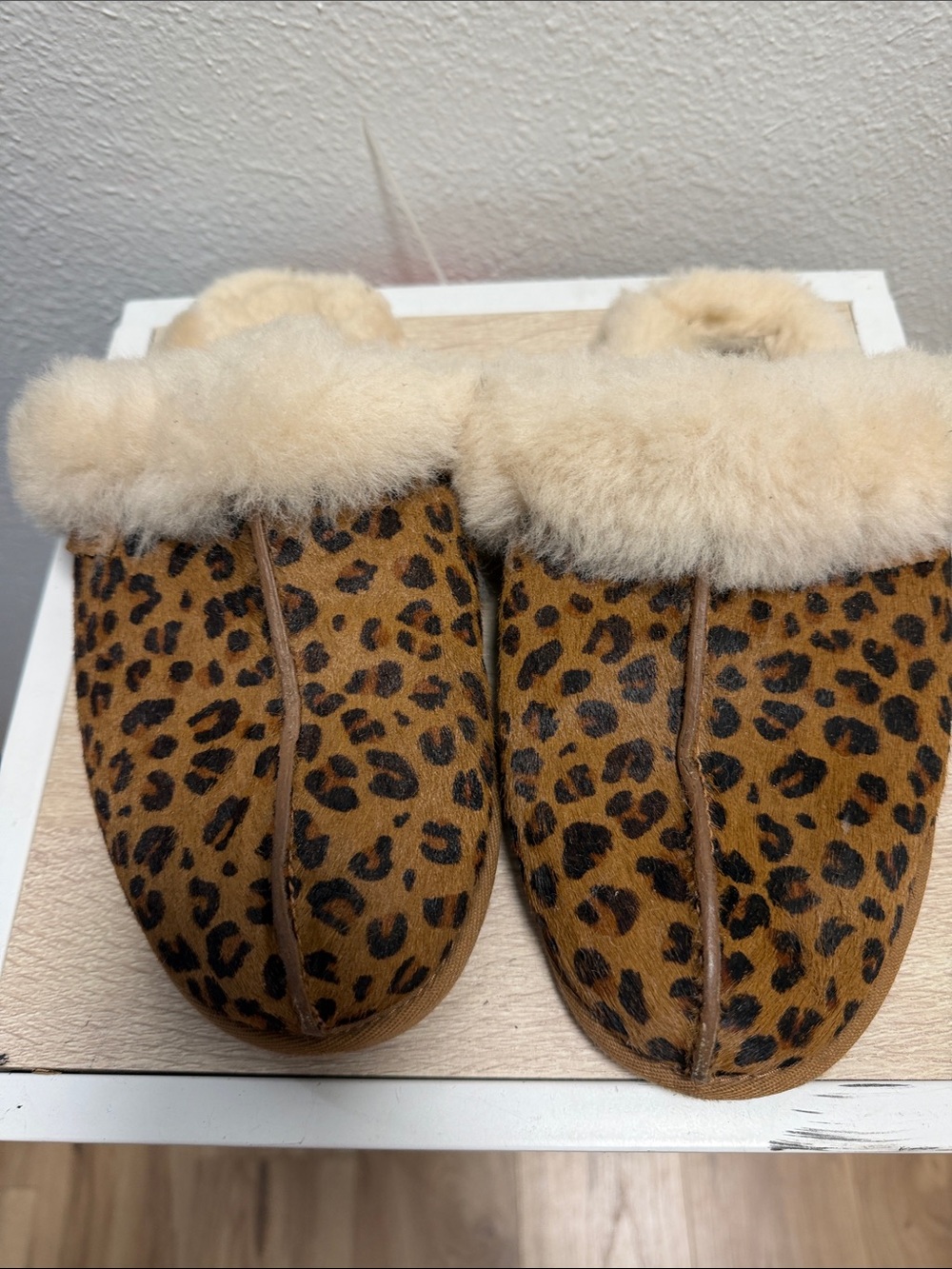 UGG Leopard Print Shearling-Lined Slippers - Tan & Black